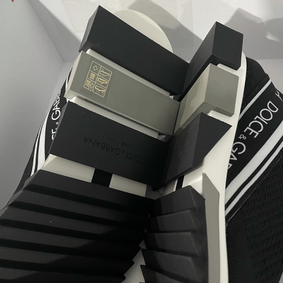 Brand new never worn Dolce Gabbana Sorrento. - Picture 4 of 6